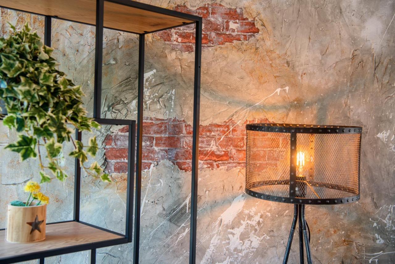 Industrie Stil Apartment Unweit Vom See 로스하임 외부 사진