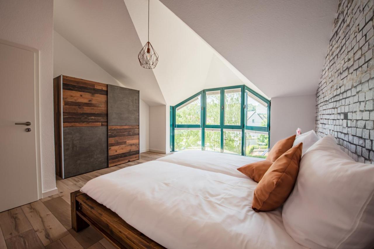 Industrie Stil Apartment Unweit Vom See 로스하임 외부 사진